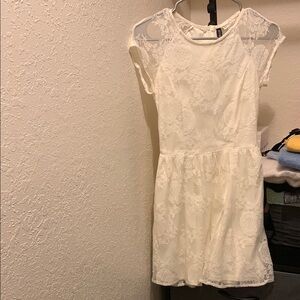 Elegant White Lace Mini Dress